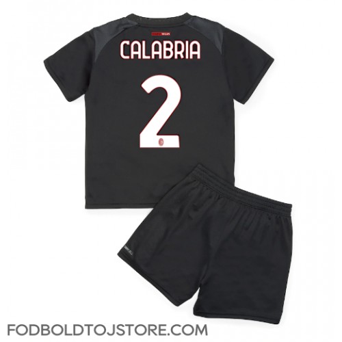 AC Milan Davide Calabria #2 Hjemmebanesæt Børn 2022-23 Kortærmet (+ Korte bukser)